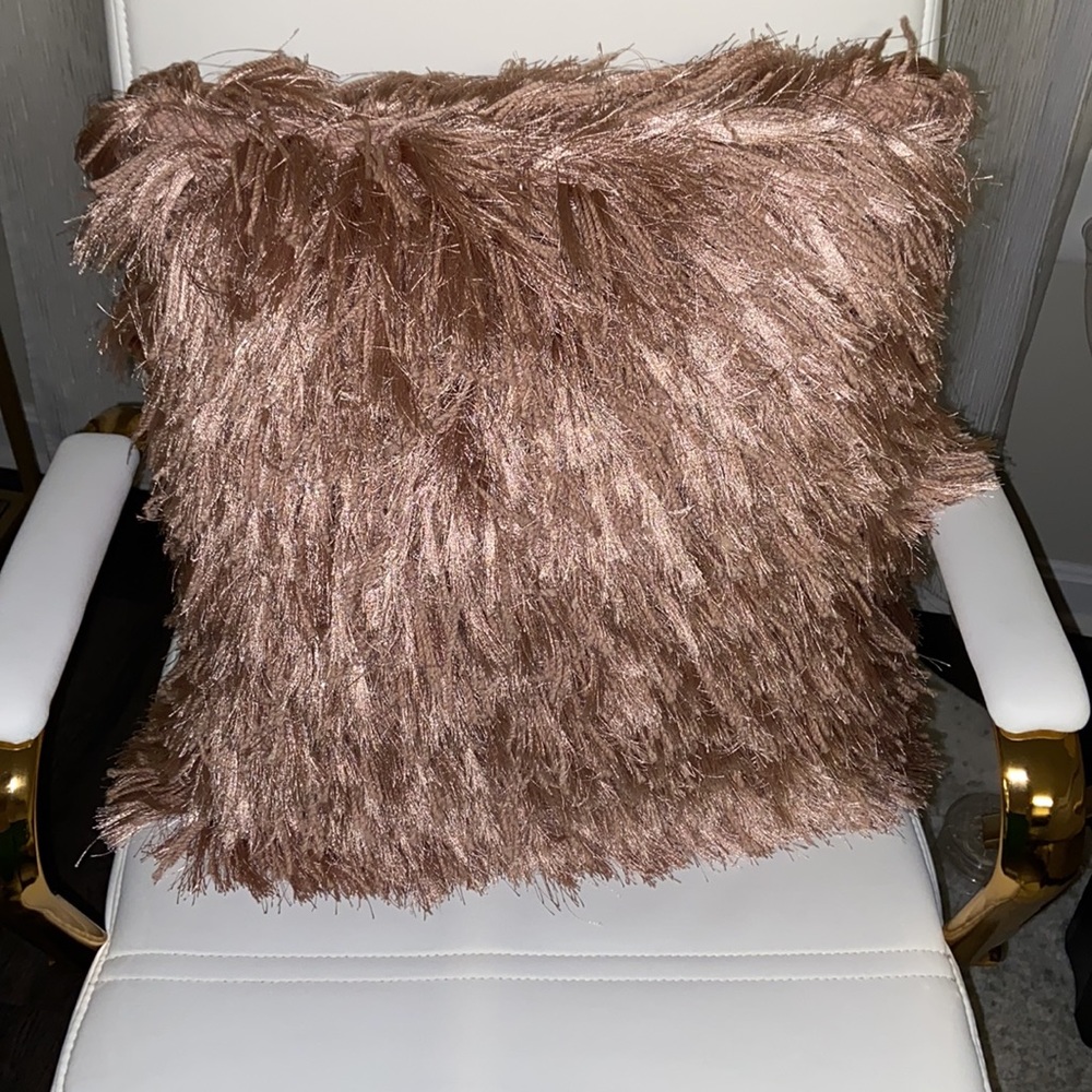 Fringe pink pillow